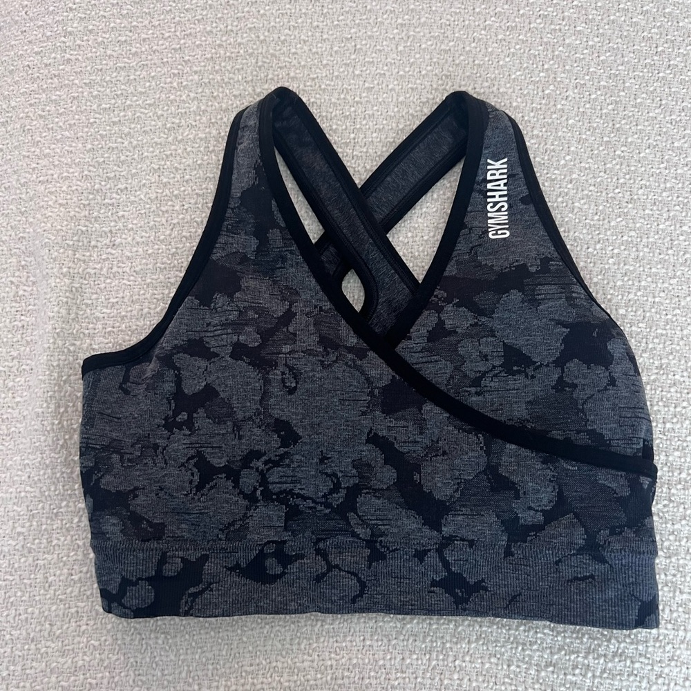 Gymshark Camo sports bra